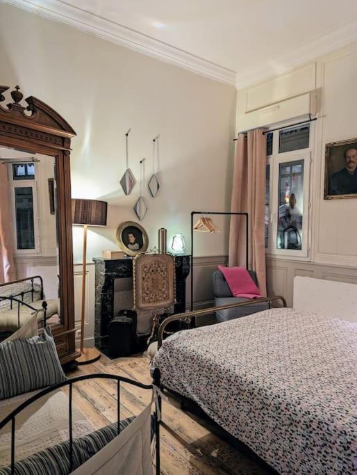 L'Appartement Du Voisin D'Hugo Безансон Екстер'єр фото